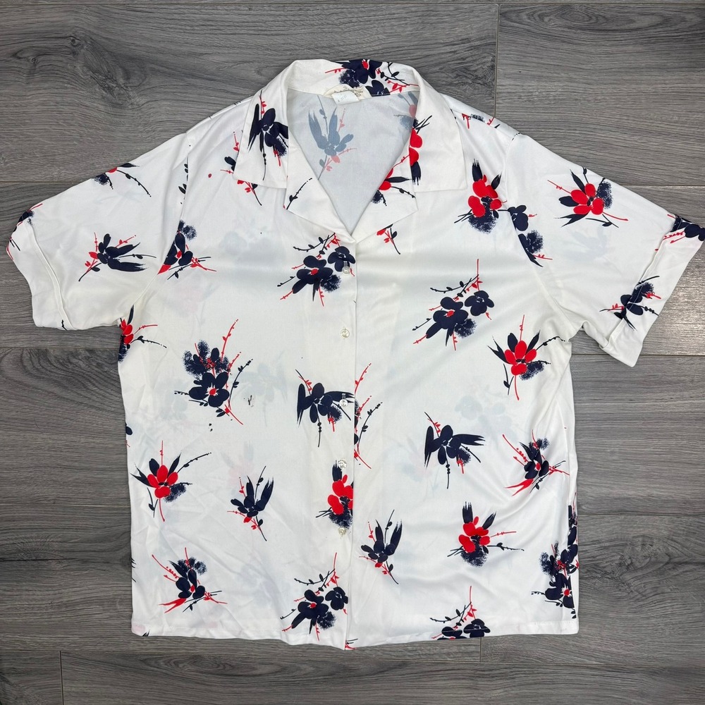 Smartique Women's White Floral Print Button Up Short Sleeve Shirt Sz 46 (XL/XXL)